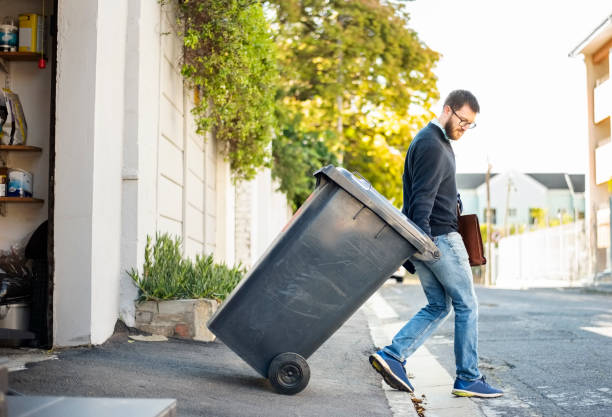 Best Garage Cleanout Services  in Lithopolis, OH